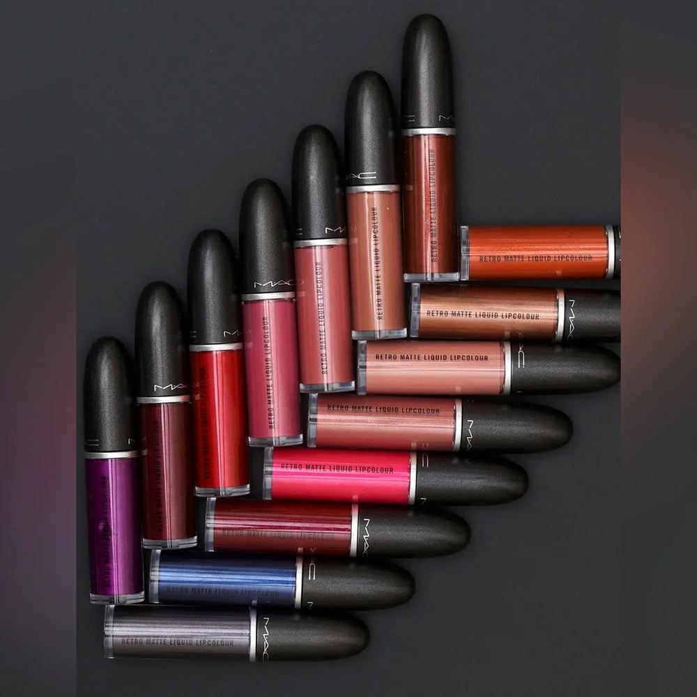 💄New! MAC Retro Matte Liquid Moon Landing Lip Colour